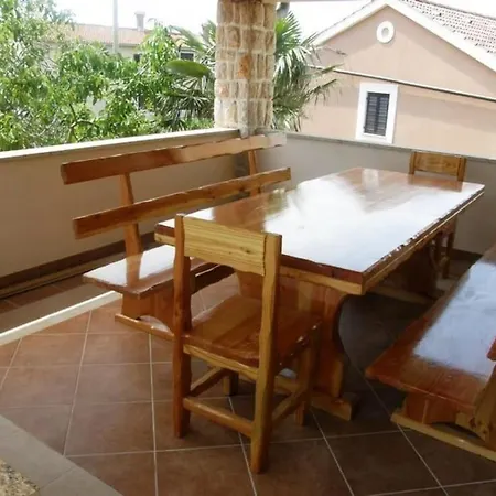 Cosy With A Pool Διαμέρισμα *