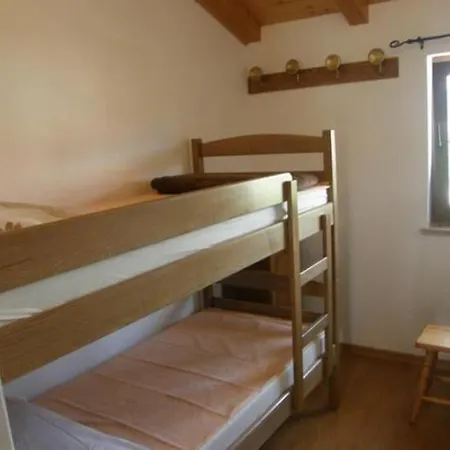 Cosy With A Pool Appartamento Gabonjin