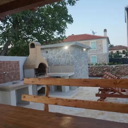 Cosy With A Pool Apartment